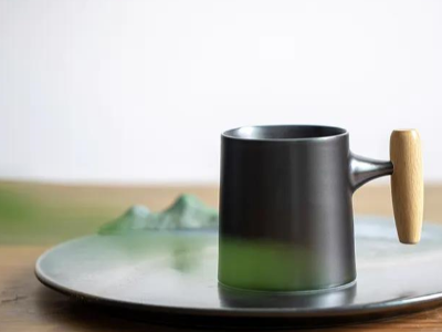 咖啡杯手柄粘接，聚力耐高溫環(huán)氧AB膠為您解決用膠難題